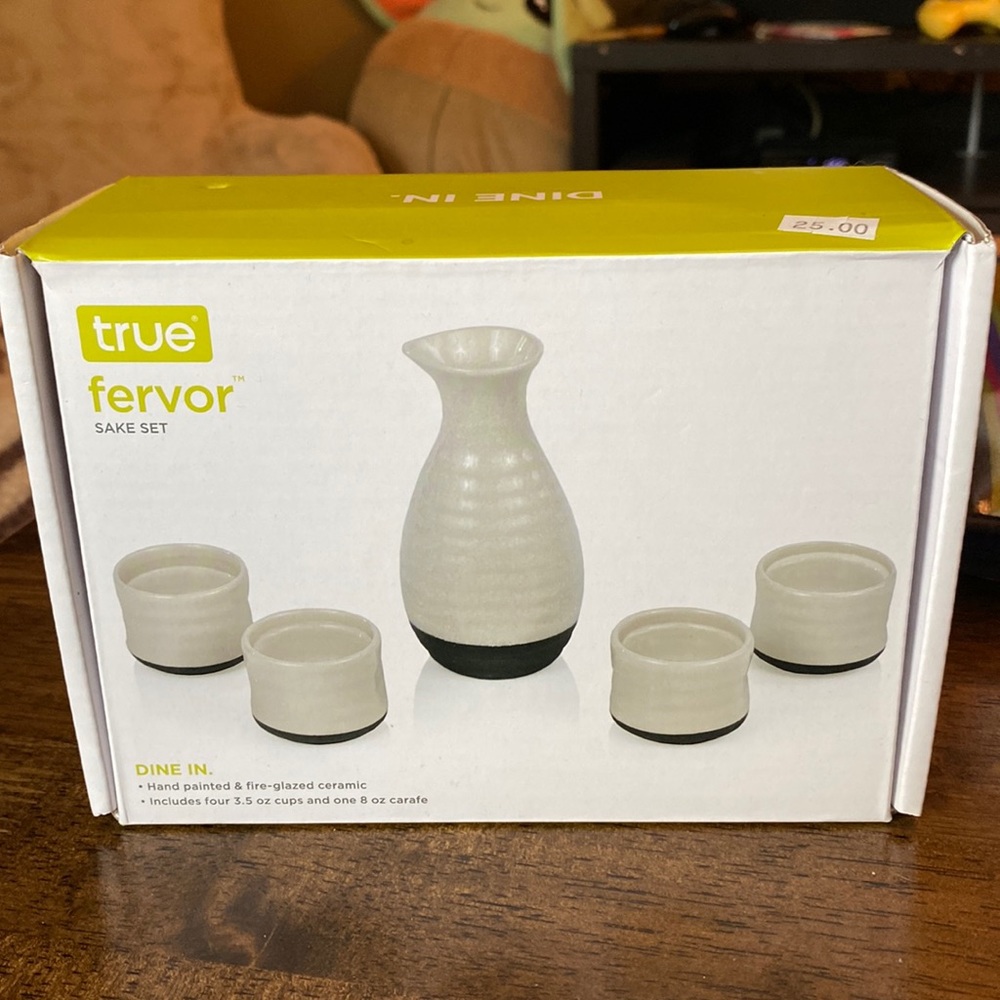 True Fervor Hand Painted Sake Set